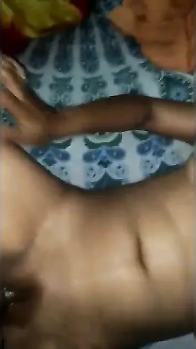 Cute Desi hussy moans with pain when having her XXX slit drilled