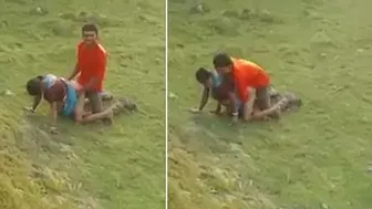 Shocking XXX video! Sexy Desi village aunty fuck with lovers outdoor