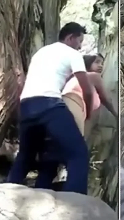 Desi school girl enjoying outdoor sex with BF and caught on XXX cam