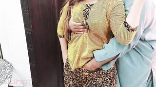 Ex-boyfriend presents Desi babe with XXX session on Valentine's Day