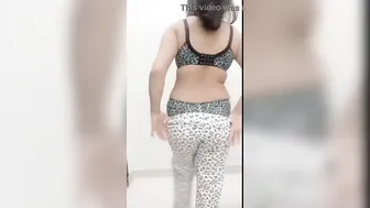 Curvy Desi Bhai takes off sexy lingerie when XXX dancing for the cam