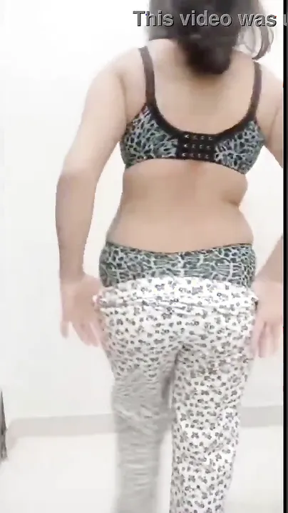 Curvy Desi Bhai takes off sexy lingerie when XXX dancing for the cam