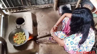 Kitchen XXX coupling of amateur Desi gal and lustful village dude