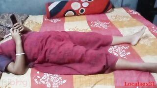 Bengala hottie welcomes her Desi neighbor guy with good XXX fucking