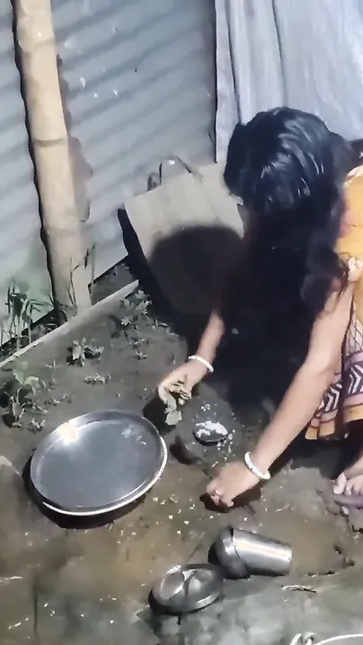 Desi man sees his cute wife and drills her XXX twat from behind