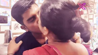 Mature Desi maid impresses house-owner with her XXX blowjob skills