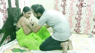 Lustful husband cheats with sexy Desi girl next door in XXX video
