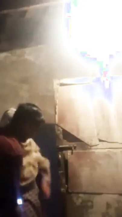 Kinky nephew seduces his pakistani aunt while uncle is in the field