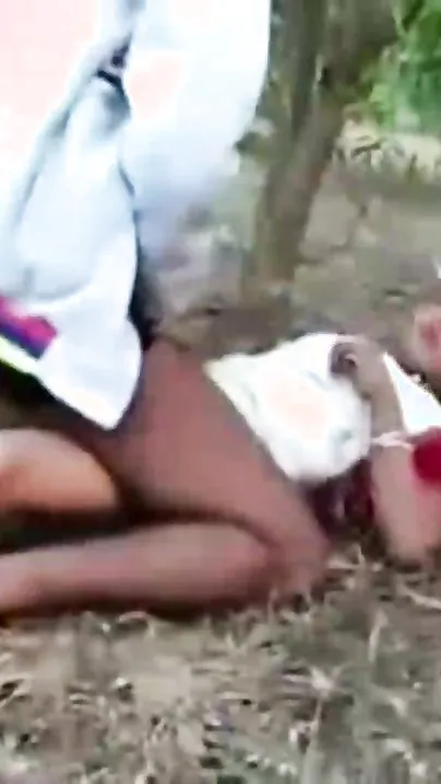 Sexy Tamil school girl outdoor brutally fucked by local guy! Scandal mms porn