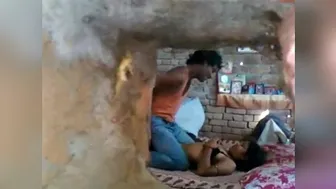 Spy young Tamil teen couple fuck in old barn. Caught Desi outdoor mms