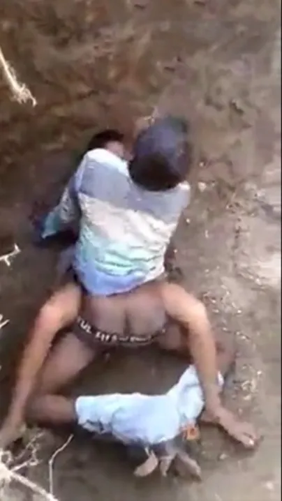Hot Desi couple caught fucking outdoor in a ravine, MMs recorded by a voyeur