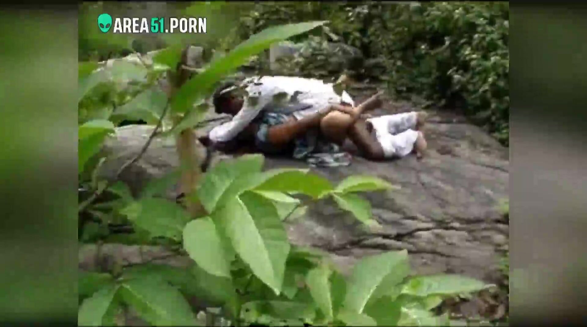 Desi lover outdoor caught