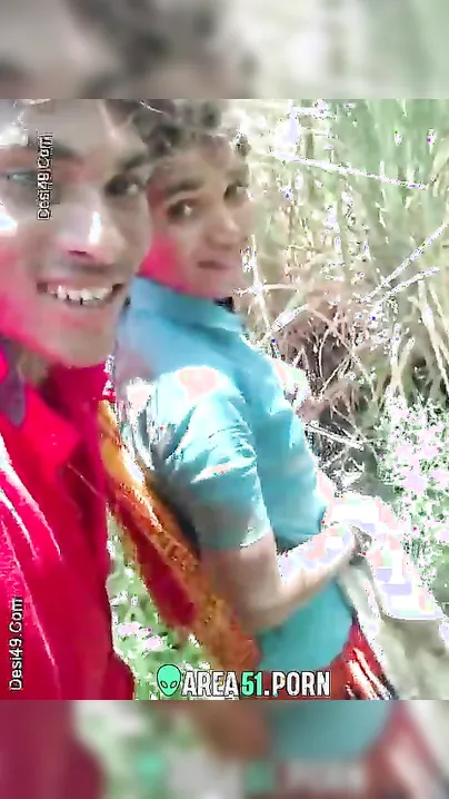 Indian xxx scandals Desi village lover outdoor kissing