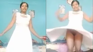 Cute Tamil wife pussy live show, flashing their cunt : INDIAN SEX ...
