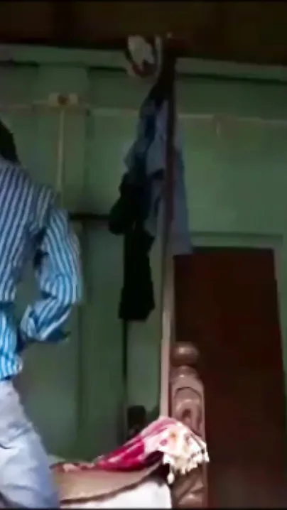 Indian beauty caught nailed by lover inside hotel in Desi mms video