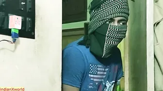 Thief Drilling Married Bhabhi Until She Squirts Hard