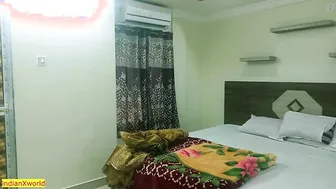 Desi Bhabhi Cheating With Bangla Audio Getting Exposed