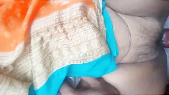 Married Woman Fucked In The Field During Harvest Time