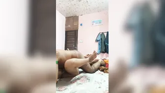 Desi Slut Getting Fucked Hard Screaming In Pure Ecstasy