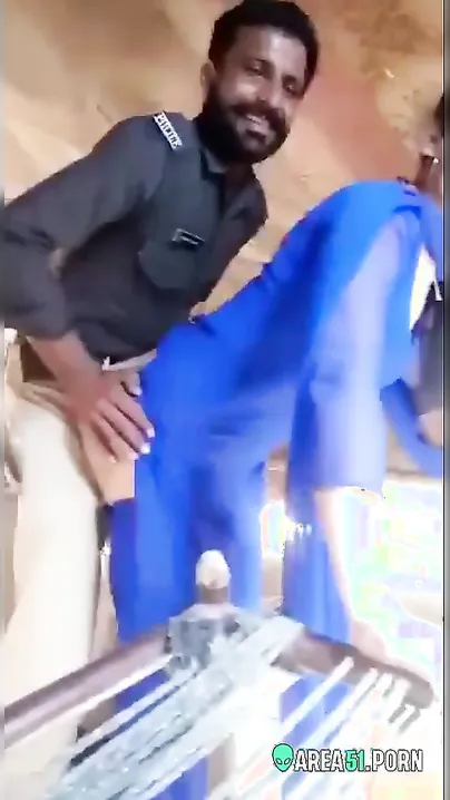A gorgeous Pakistani coed fucked by cop outdoor has been recorded new MMS