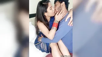 Desi College Couple Making Out And Fucking In Dorm Room