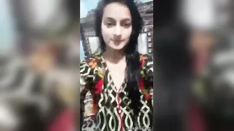 Desi Girlfriend Pressing And Squeezing Her Big Boobs