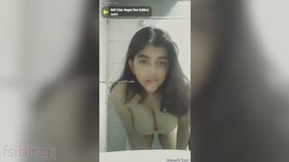 Eager Paki Beauty Intensely Fingering Herself to Ecstasy in Solo Performance