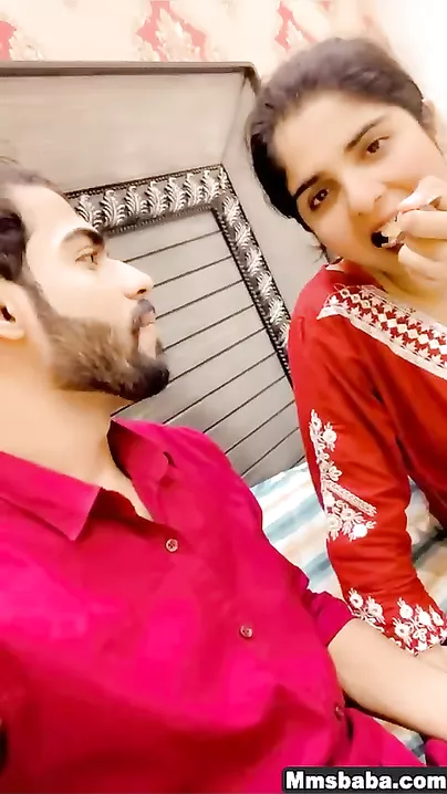 Seductive Paki Siren Delivering Blowjob and Fucking in Passionate Scene