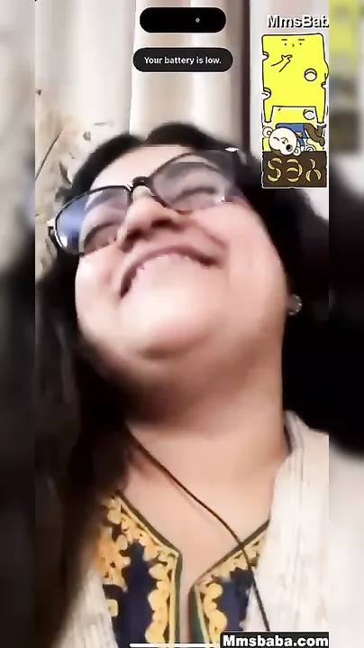 Busty Paki BBW Flaunting Her Ample Boobs in Alluring and Tempting Show