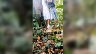 Boyfriend Eating His Gf Pussy Under Tree In Outdoor