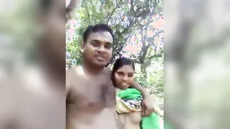 Broke Guy Filming His Indian Girlfriend's Pussy For Cash