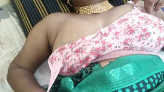 Indian Housewife Getting Her Pussy Licked Viral Video