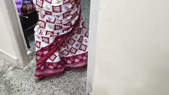 Desi Maid Caught Stealing Money Gets Her Pussy Sucked