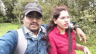 Desi Girlfriend Getting Her Boobs Pressed In Forest