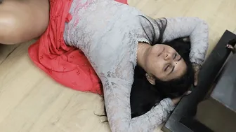 Hungry Boyfriend Licking Her Wet Pussy Under Her Skirt