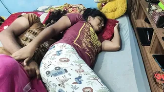 Desi Couple Fucking Hard In T Shirt And Track Pants