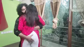 Married Couple Kissing and Pressing Her Juicy Round Ass