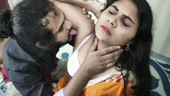 Mallu Couple Armpit Licking In Saree Before Hot Fucking