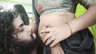 Wife in Saree Getting Navel Licked Boobs Pressed Hard