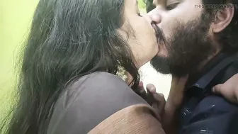 Amateur Couple Deep Kissing Tongues Exploring Mouths