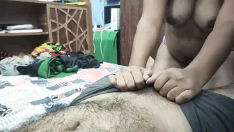 Sexy Wife Giving Hot Nude Blowjob To Lucky Husband