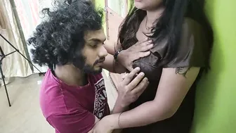 Wife in Nighty Gets Boobs Kissed and Pussy Licked Hot