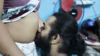 Saree Navel Licking Hot Wife Getting Romantic Kisses