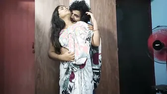 Wife Getting Neck Kissed And Boobs Squeezed Wearing Saree