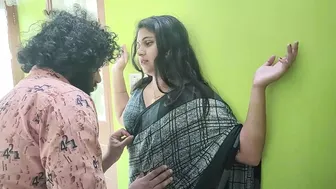 Saree Girl Getting Navel Licked While Boobs Pressed Heavily