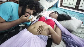 Saree Romance Licking Kissing Her Navel Mallu Couple Love