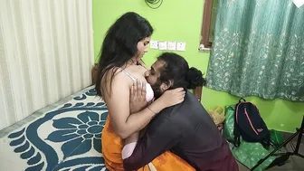 Sucking Kissing Licking Her Boobs in Saree Removing Bra
