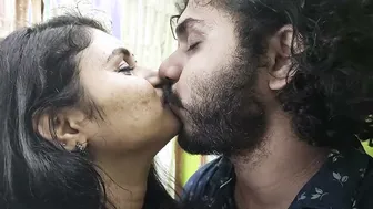 Desi Gf Seducing Her Bf For Hot Saree Kissing Romance