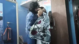 Desi Couple Having Saree Lip Lock With Armpit Navel Lick