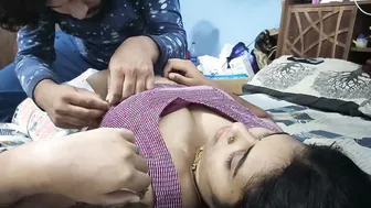 Desi Wife Sucking Boobs And Licking Navel While Rubbing